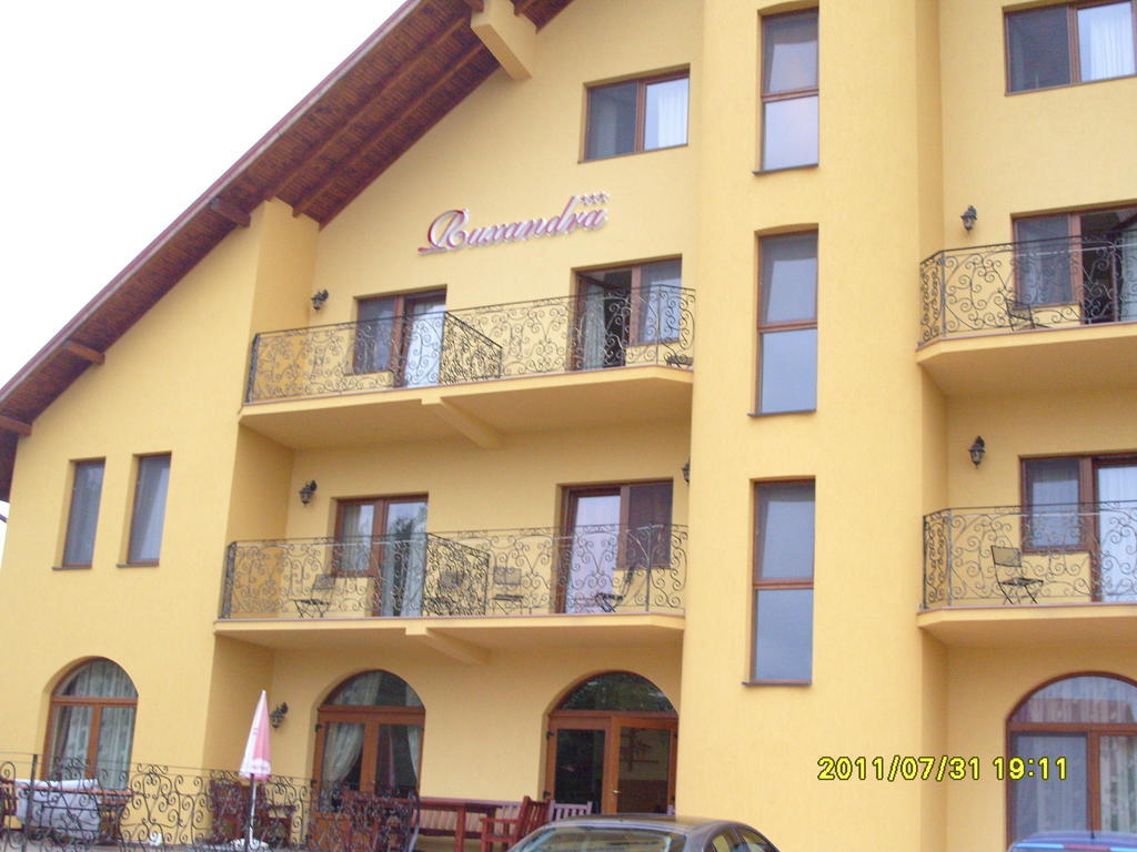 Pensiunea Ruxandra Baile 1 Mai Exterior photo